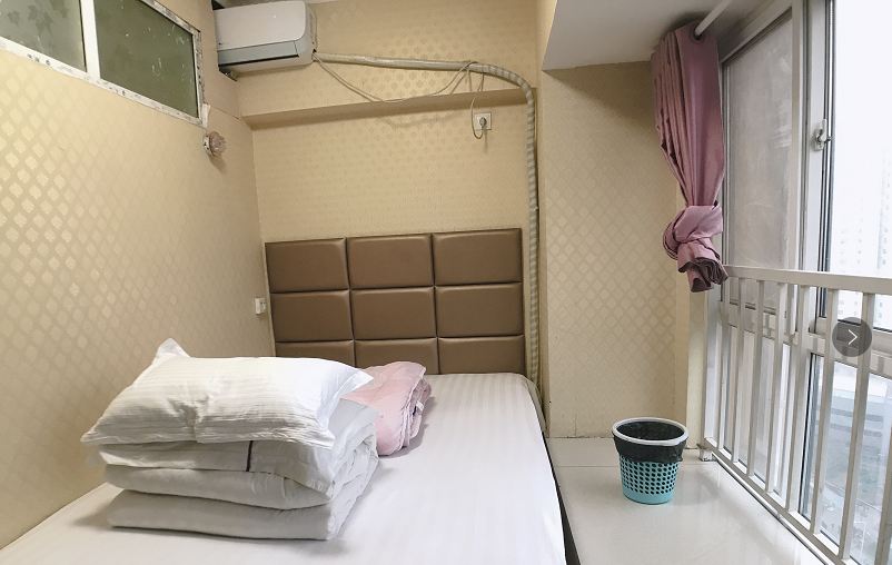 阳光大床房(公共卫浴)