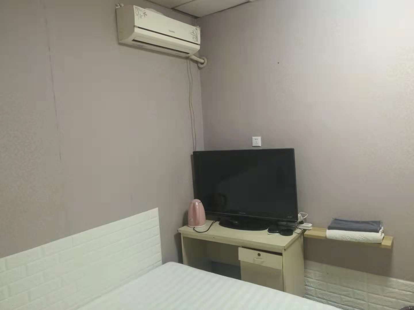 商务大床房