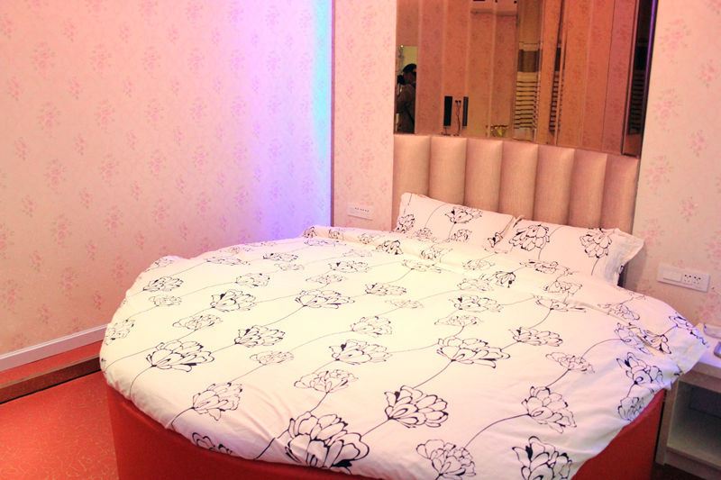 豪华大床房