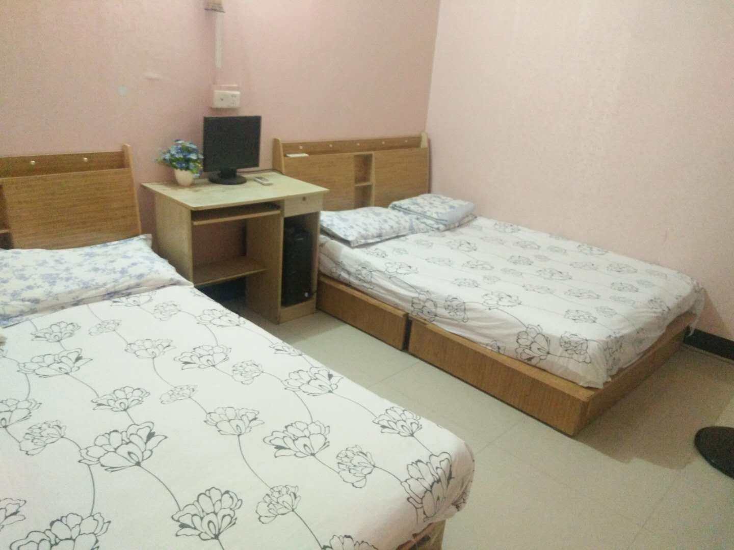 舒适双床房
