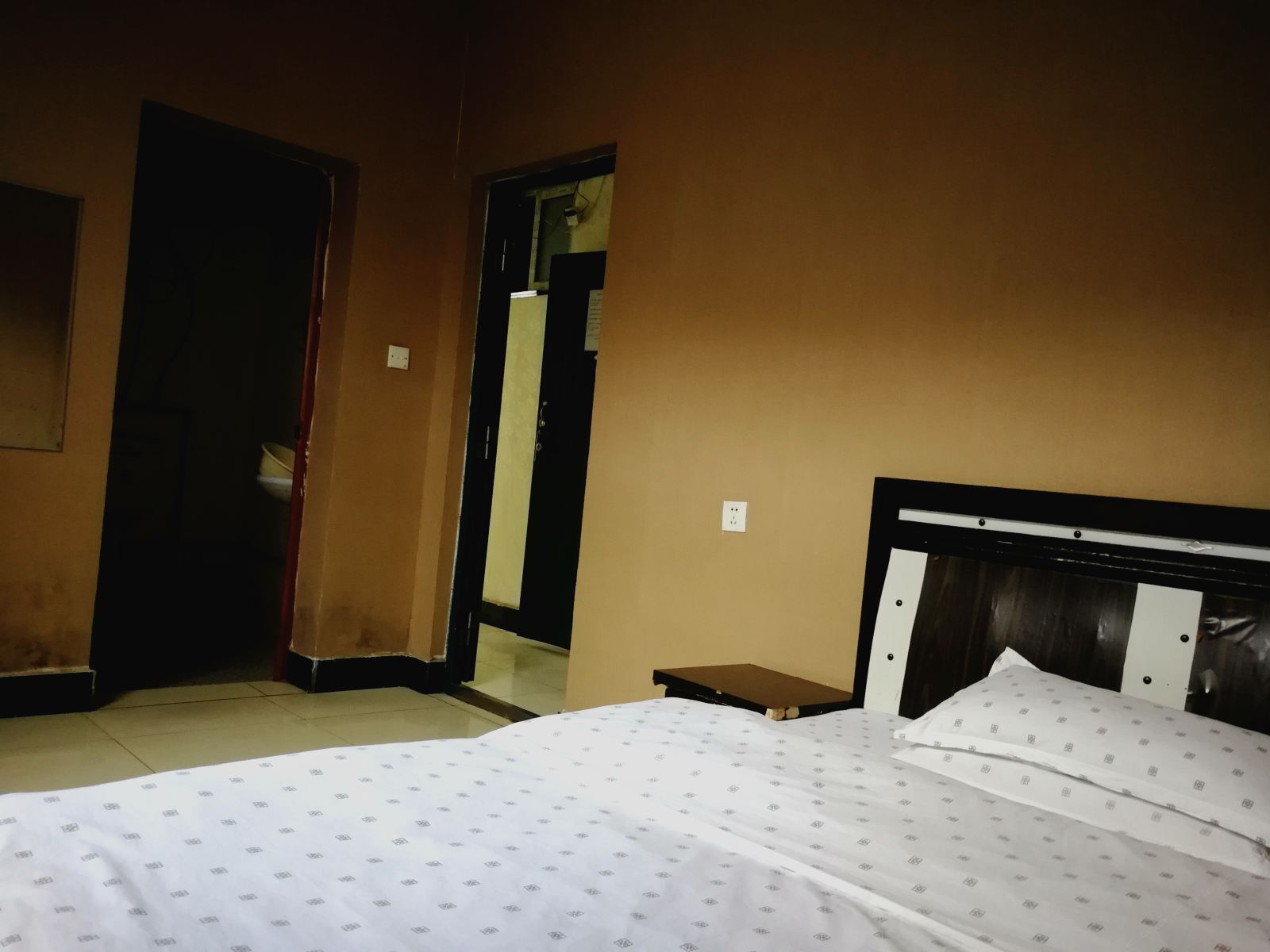 舒适大床房