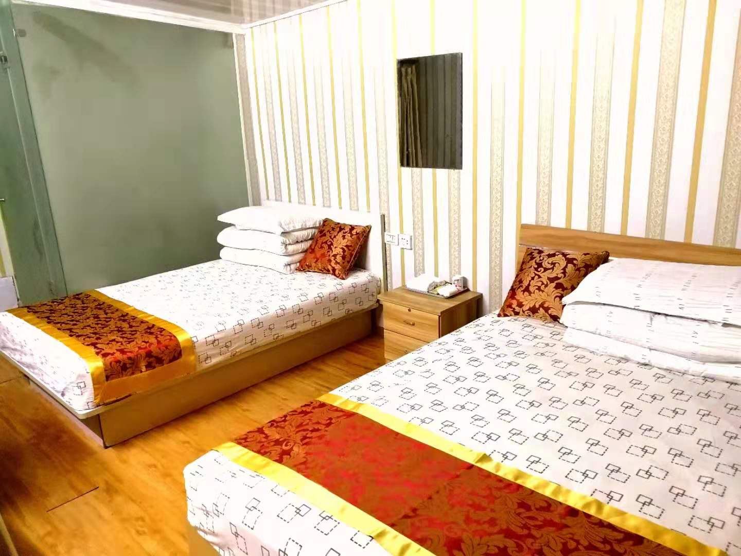 标准双床房