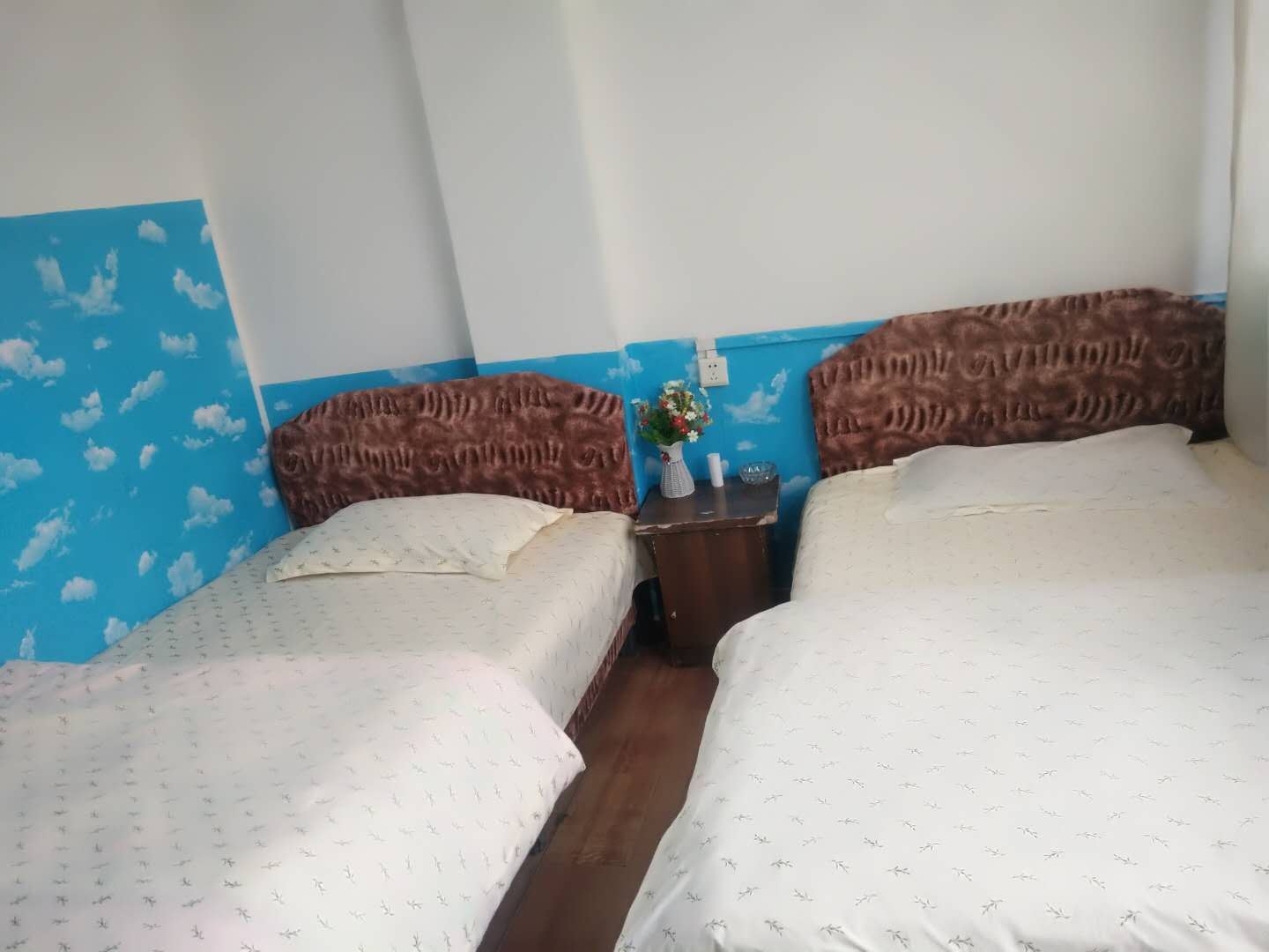 双床房