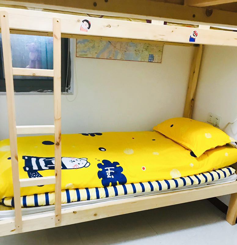 时光机四人间(床位)