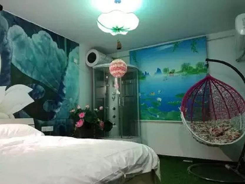 优享大床房