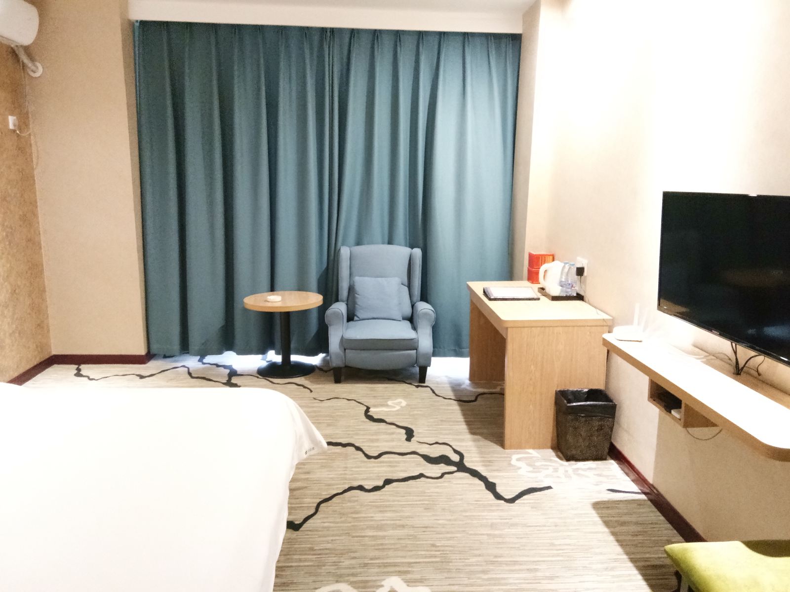 典雅大床房