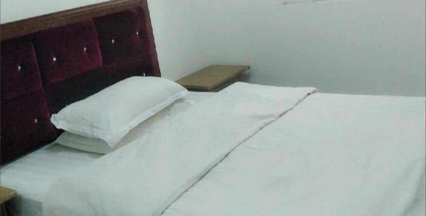 标准大床房