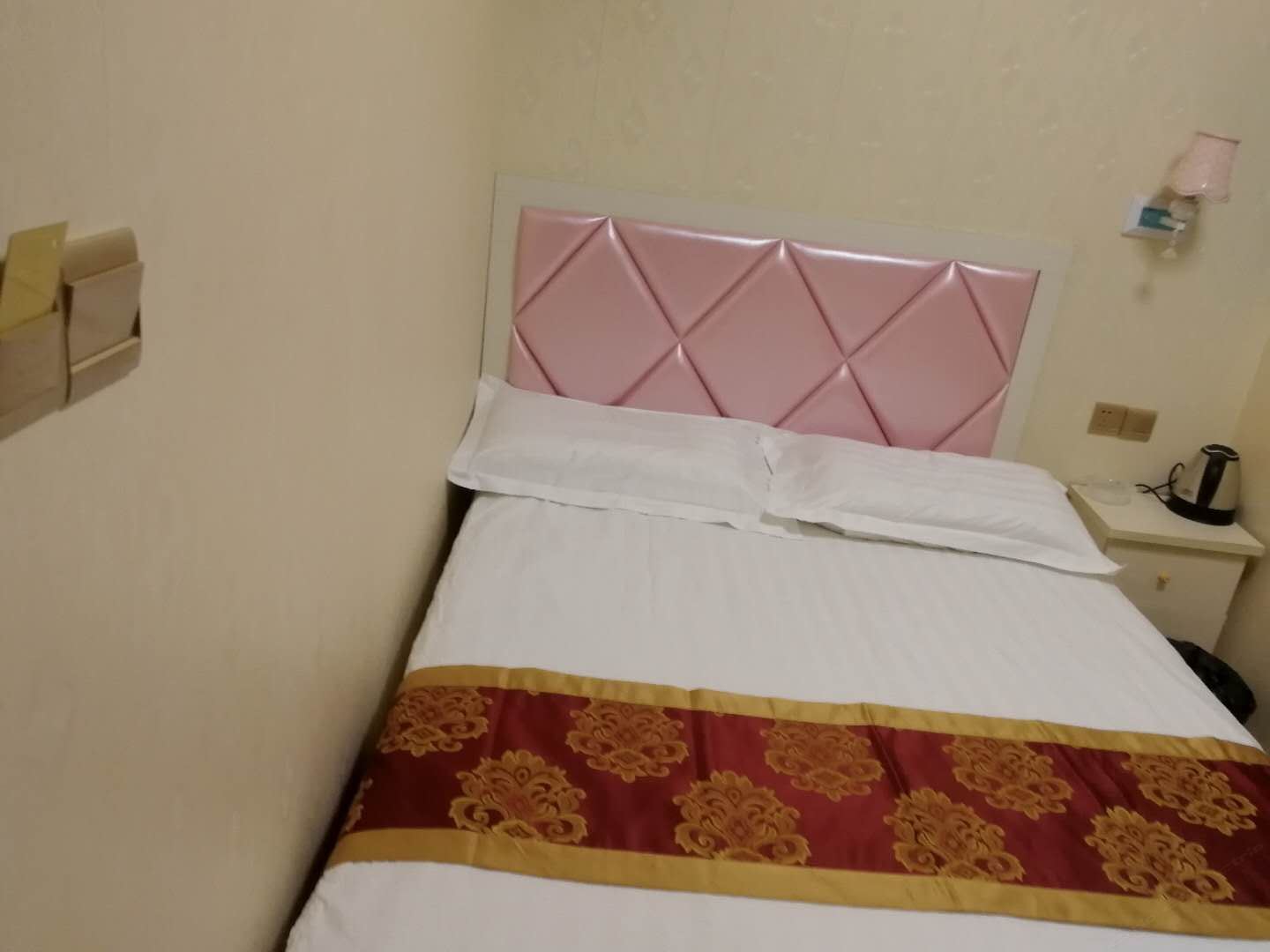 迷你单人间