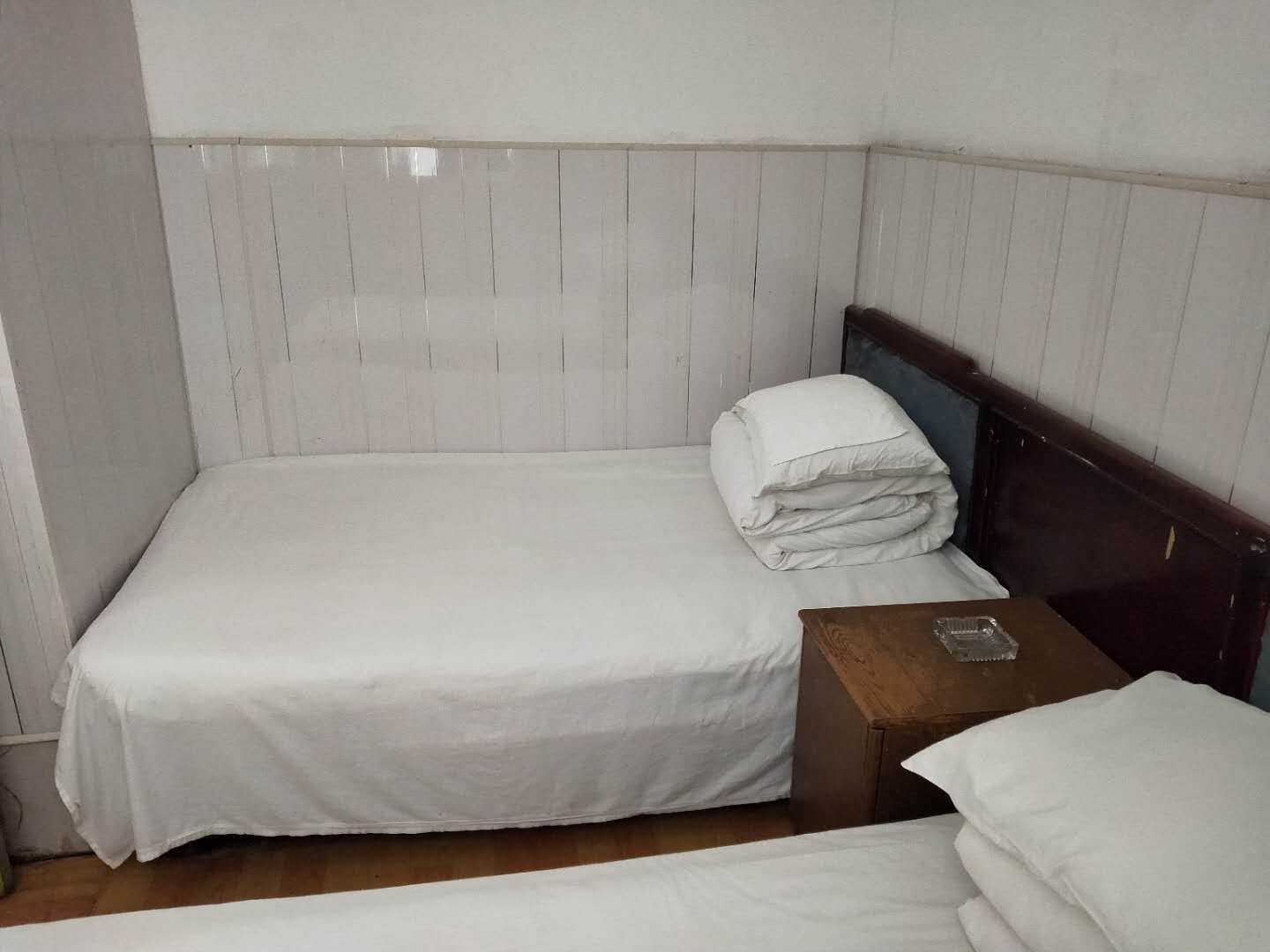 商务双床房(无窗)