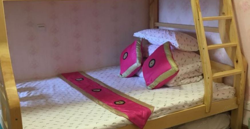 舒适家庭房