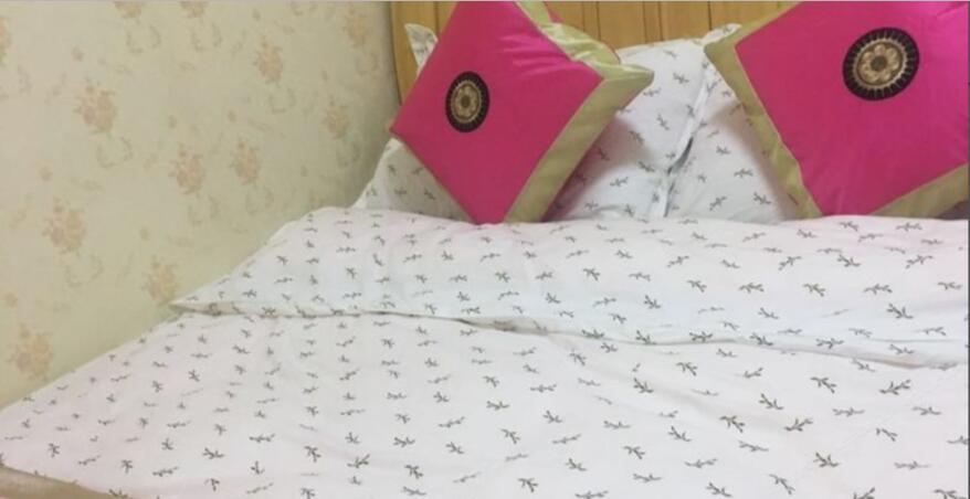经济大床房(无窗)