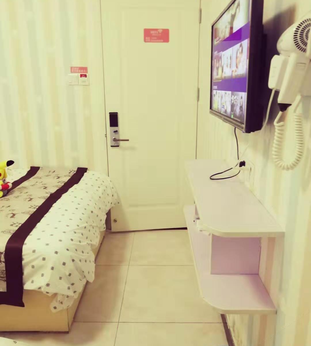 温馨双床房