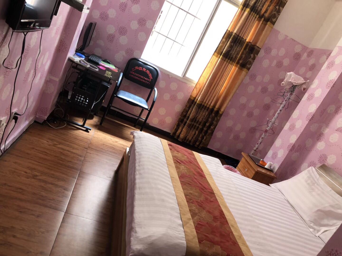 电脑房