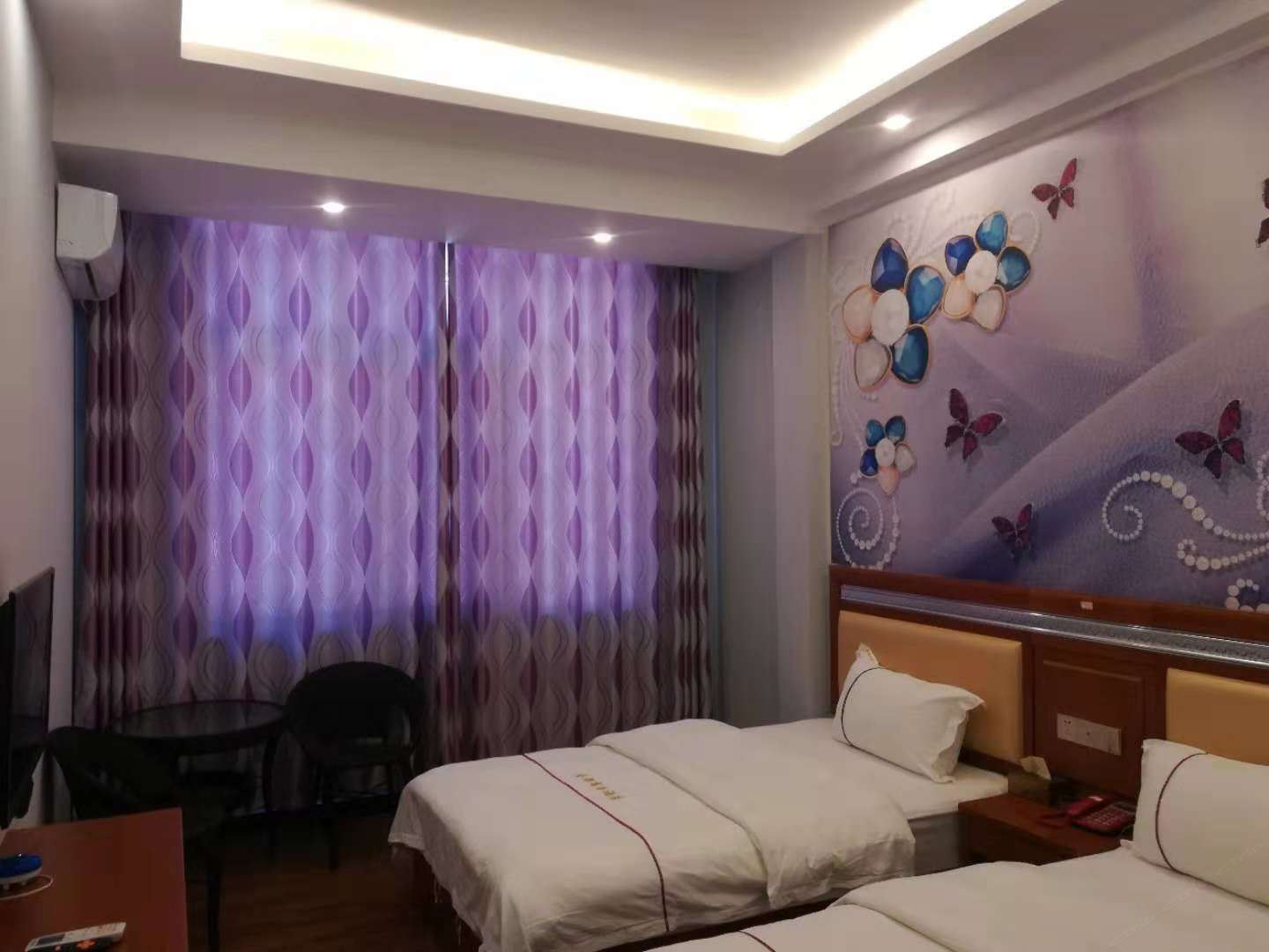 豪华家庭房