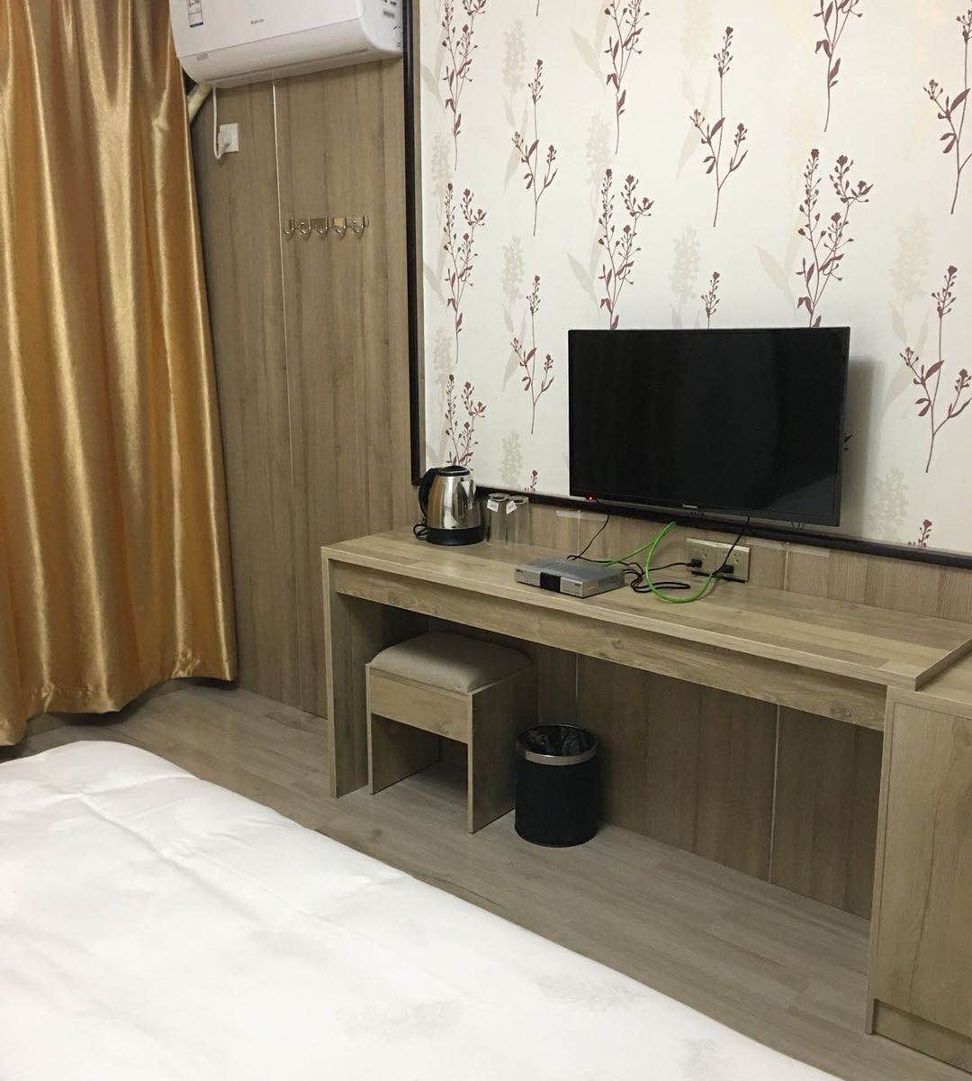 豪华大床房