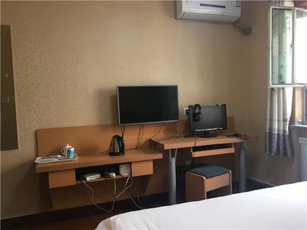 大床房
