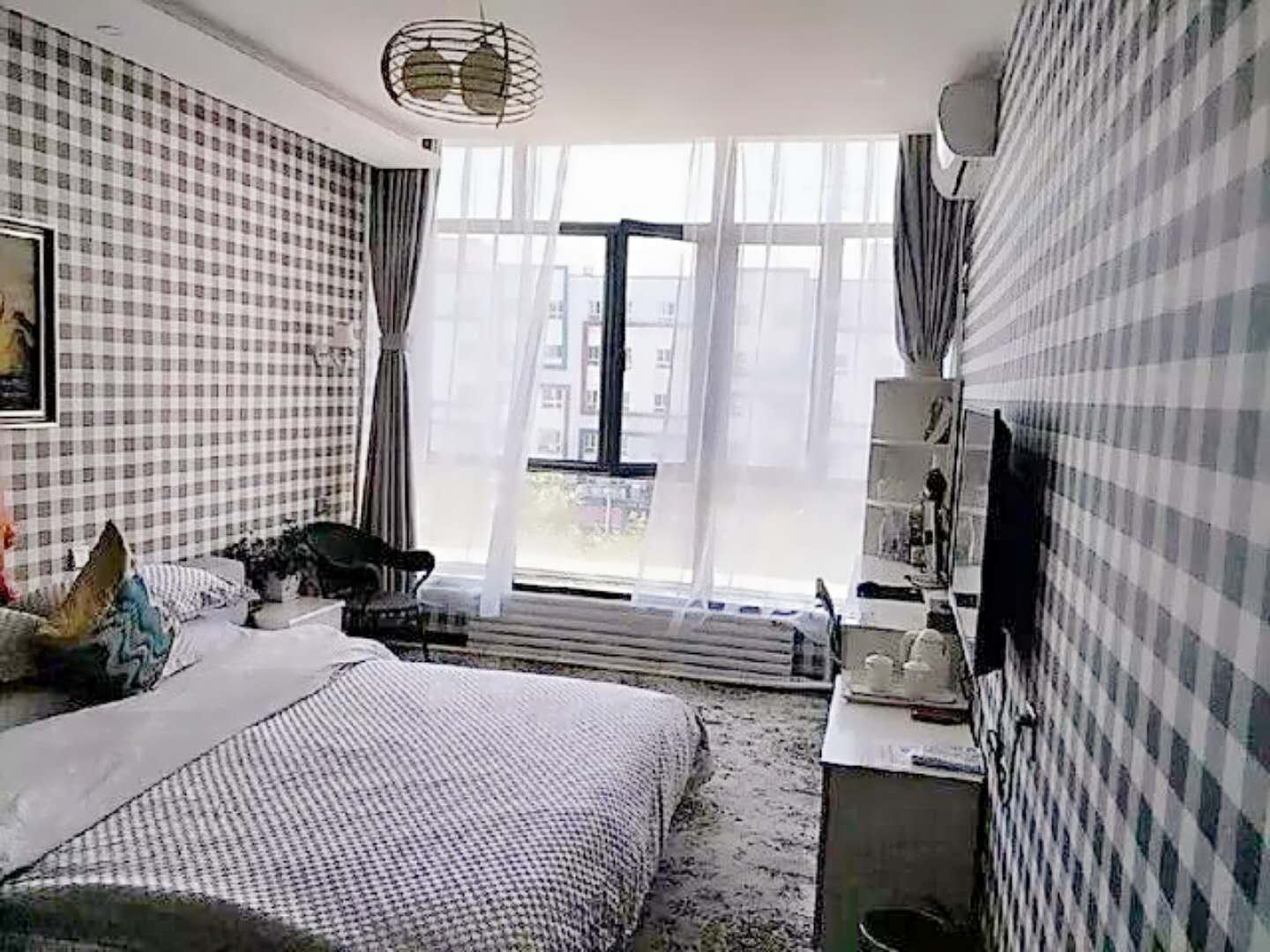 豪华主题圆床房