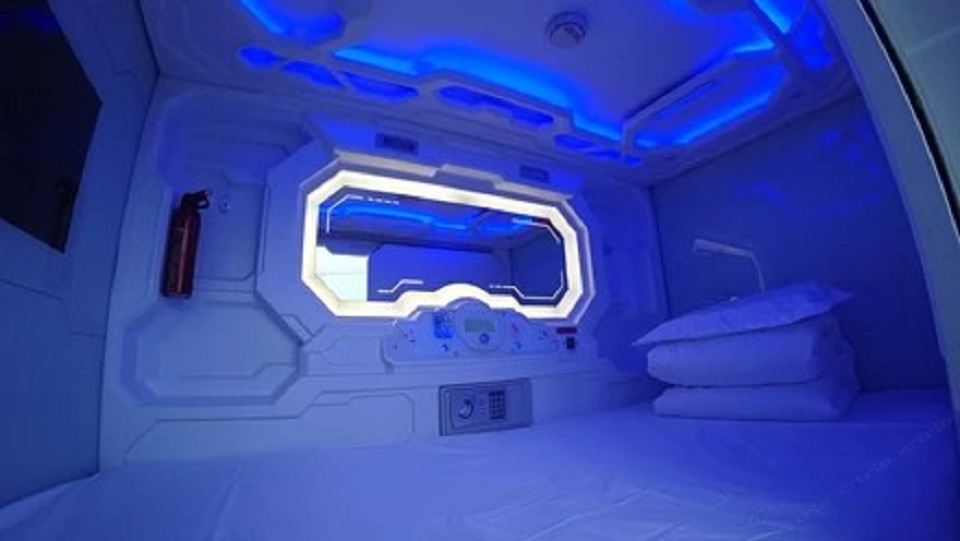 太空舱B(床位)(公共卫浴)