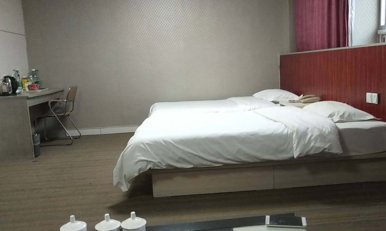 三人间
