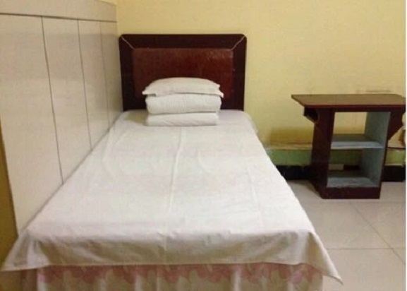 舒适大床间