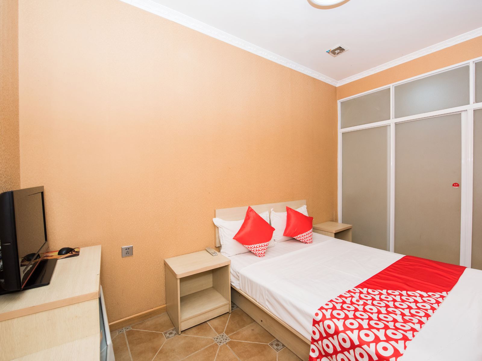 特惠大床房(无窗)