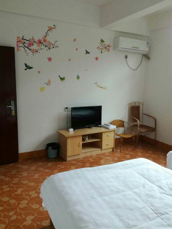 溪边景观标准间