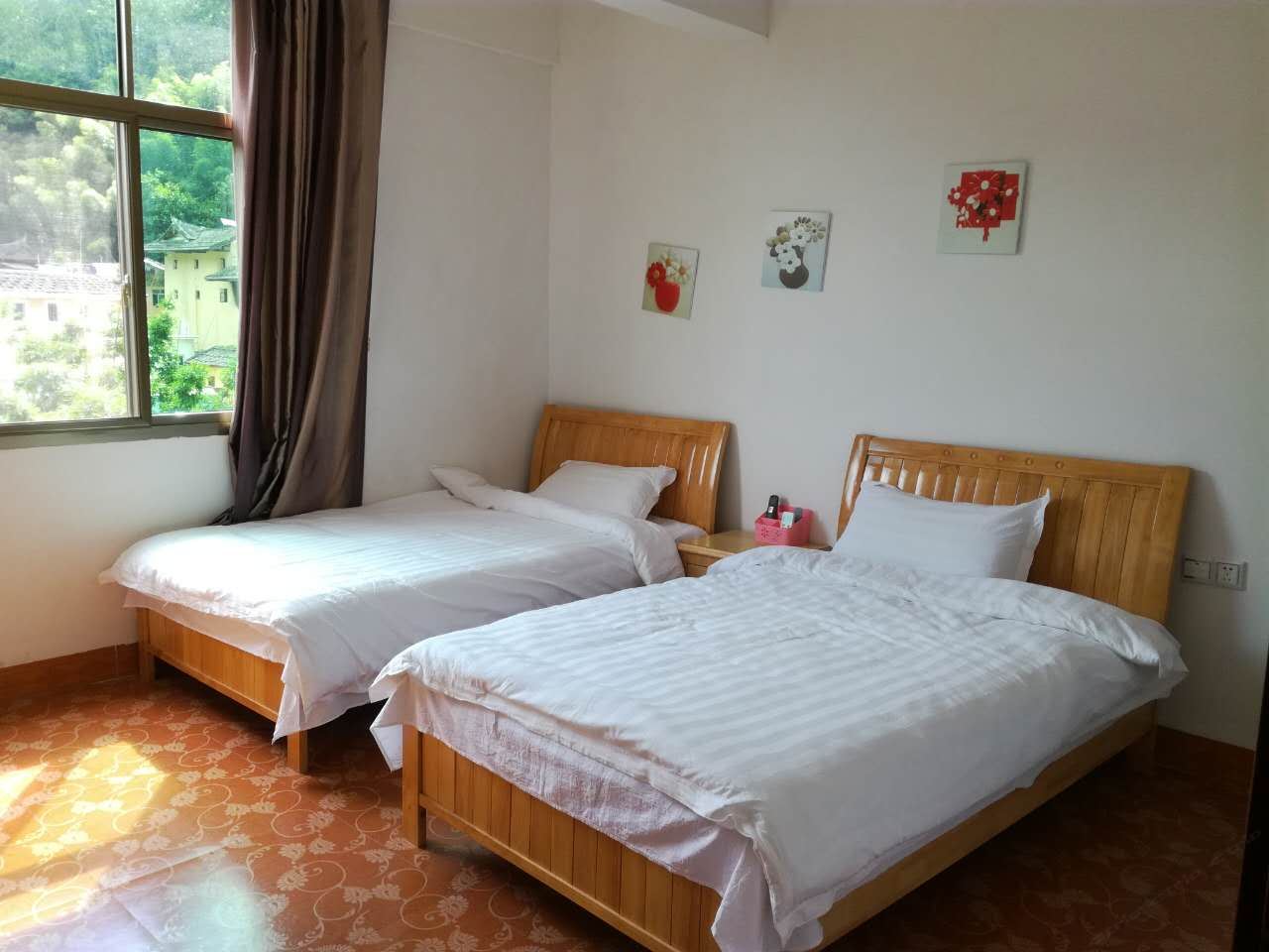 溪边景观标准间