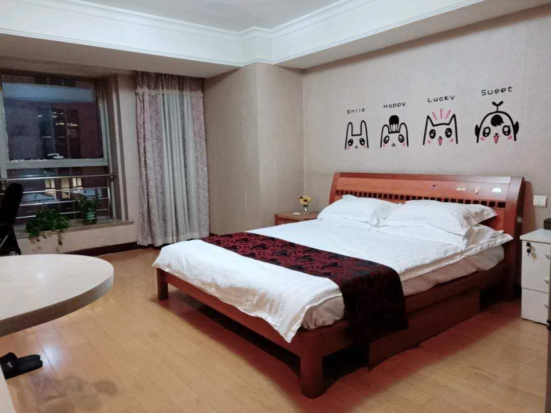 优选大床房