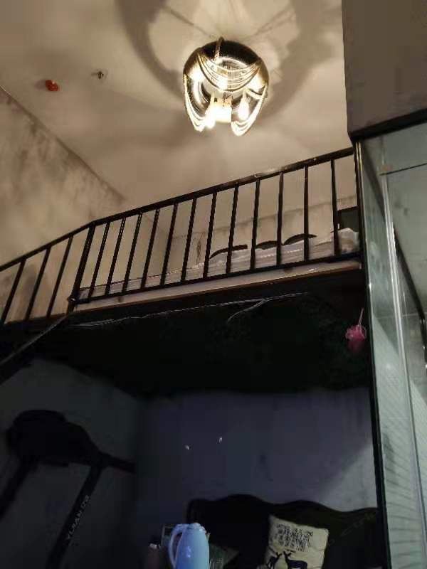 优选大床房