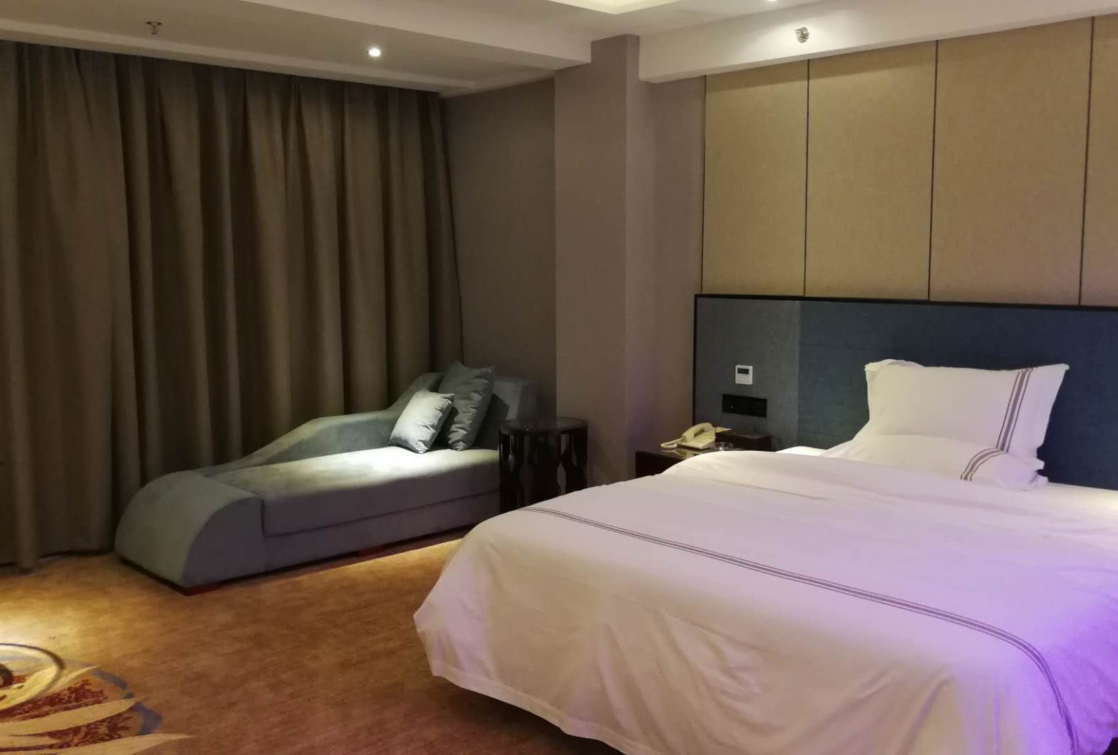 豪华单人房