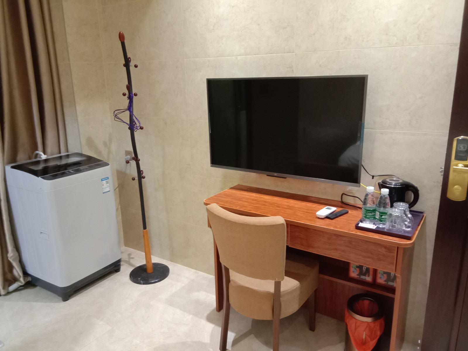 标准大床房