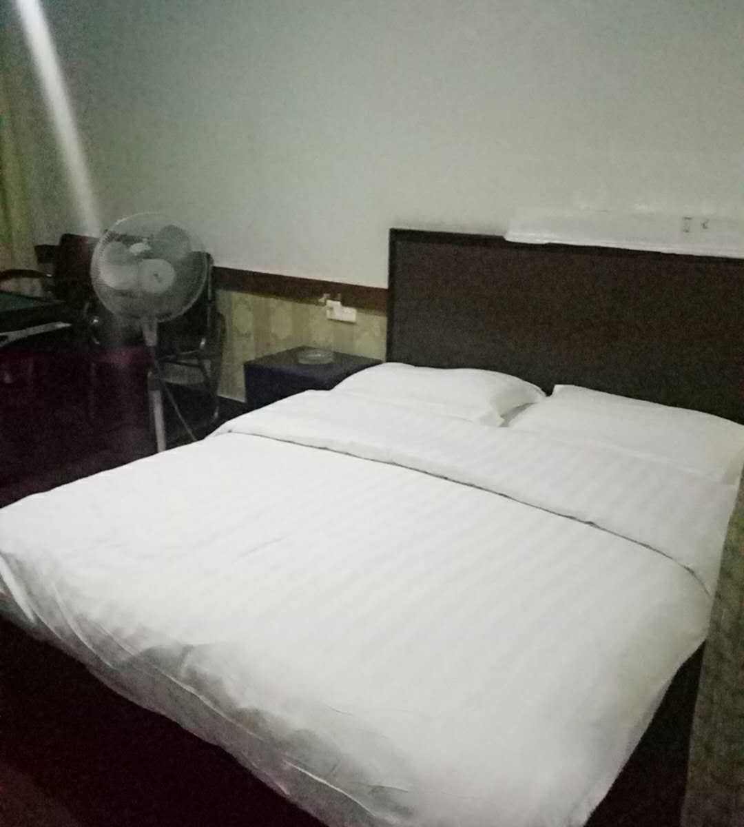 特惠大床房
