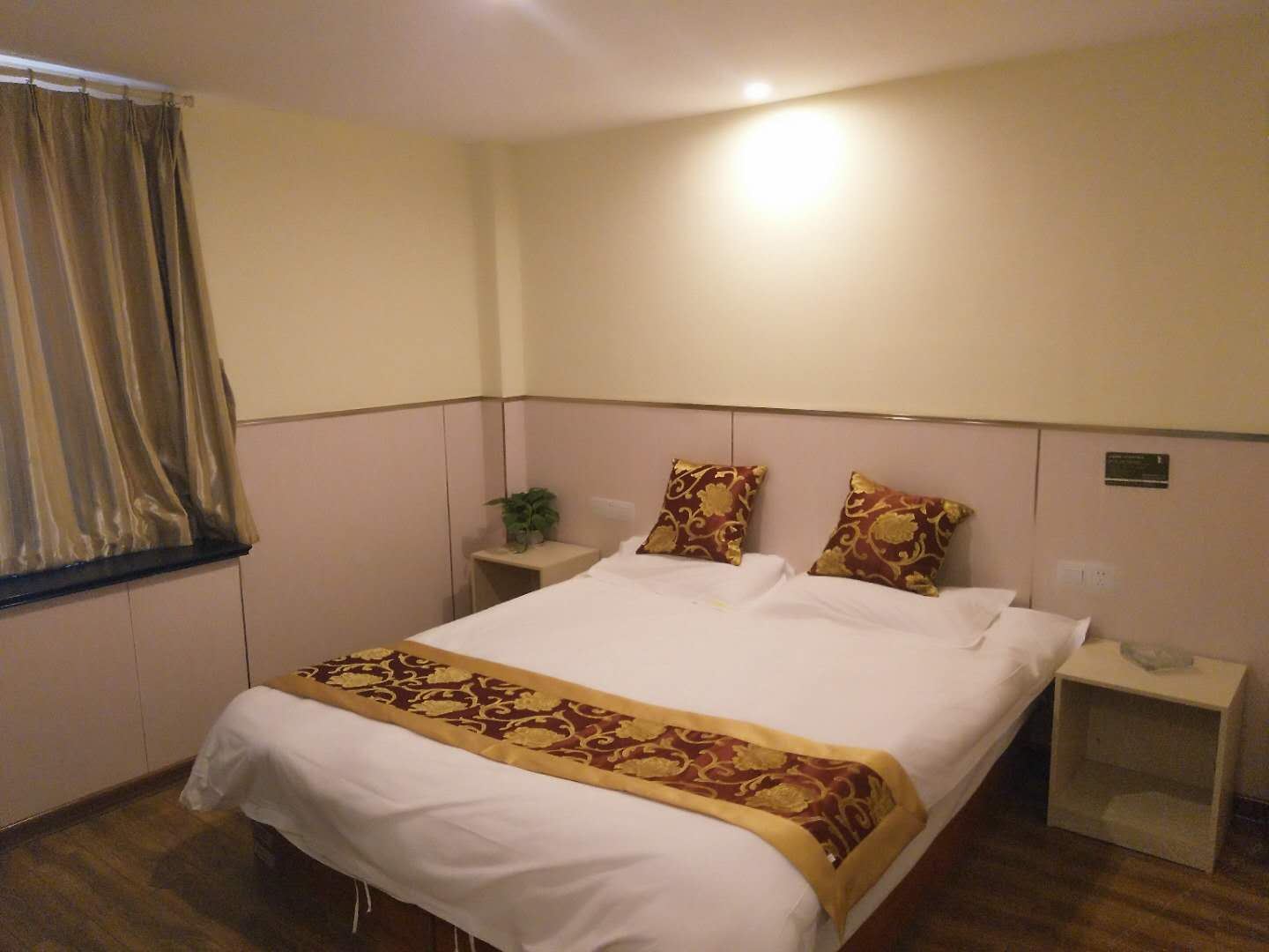 大床房
