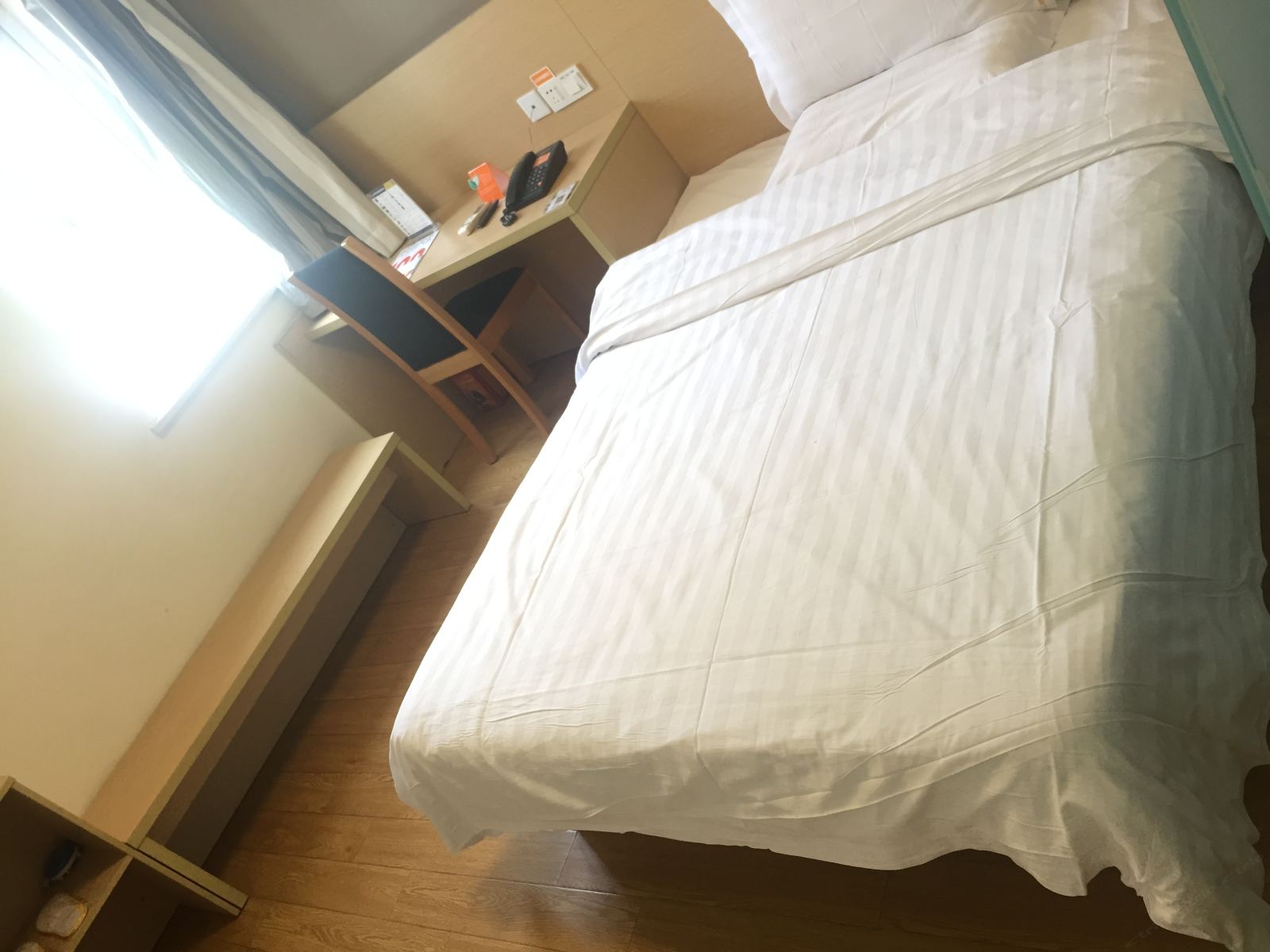 高级大床房