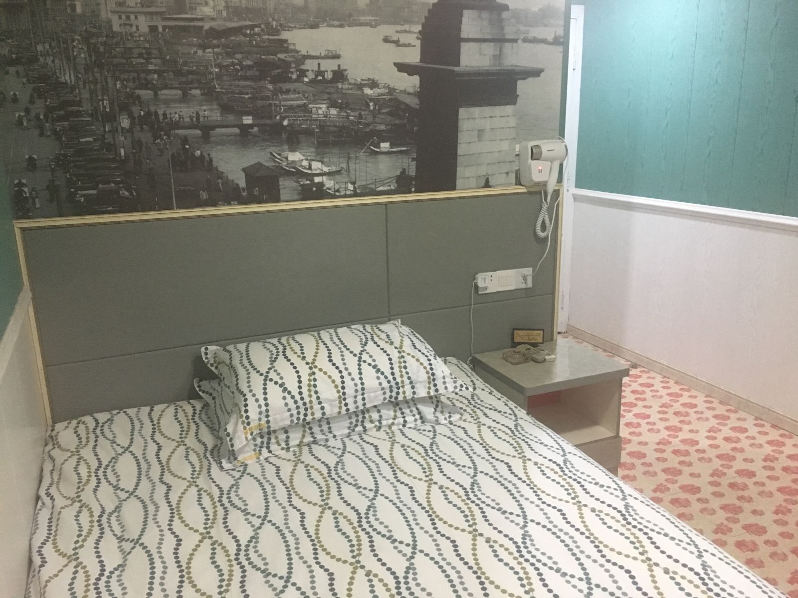 大床房