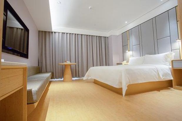 高级大床房