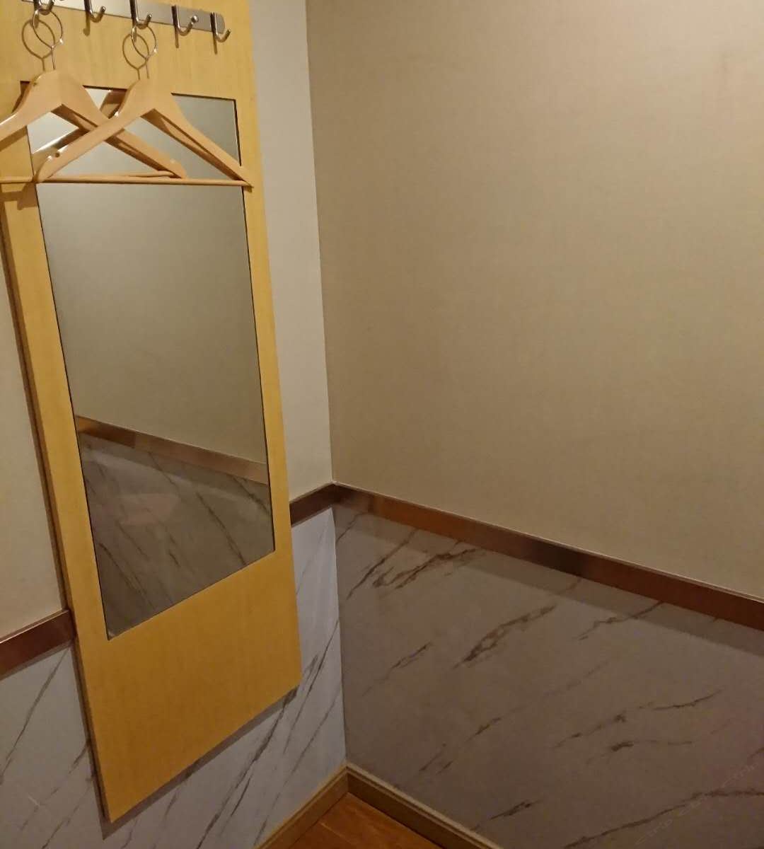 标准房(无窗)