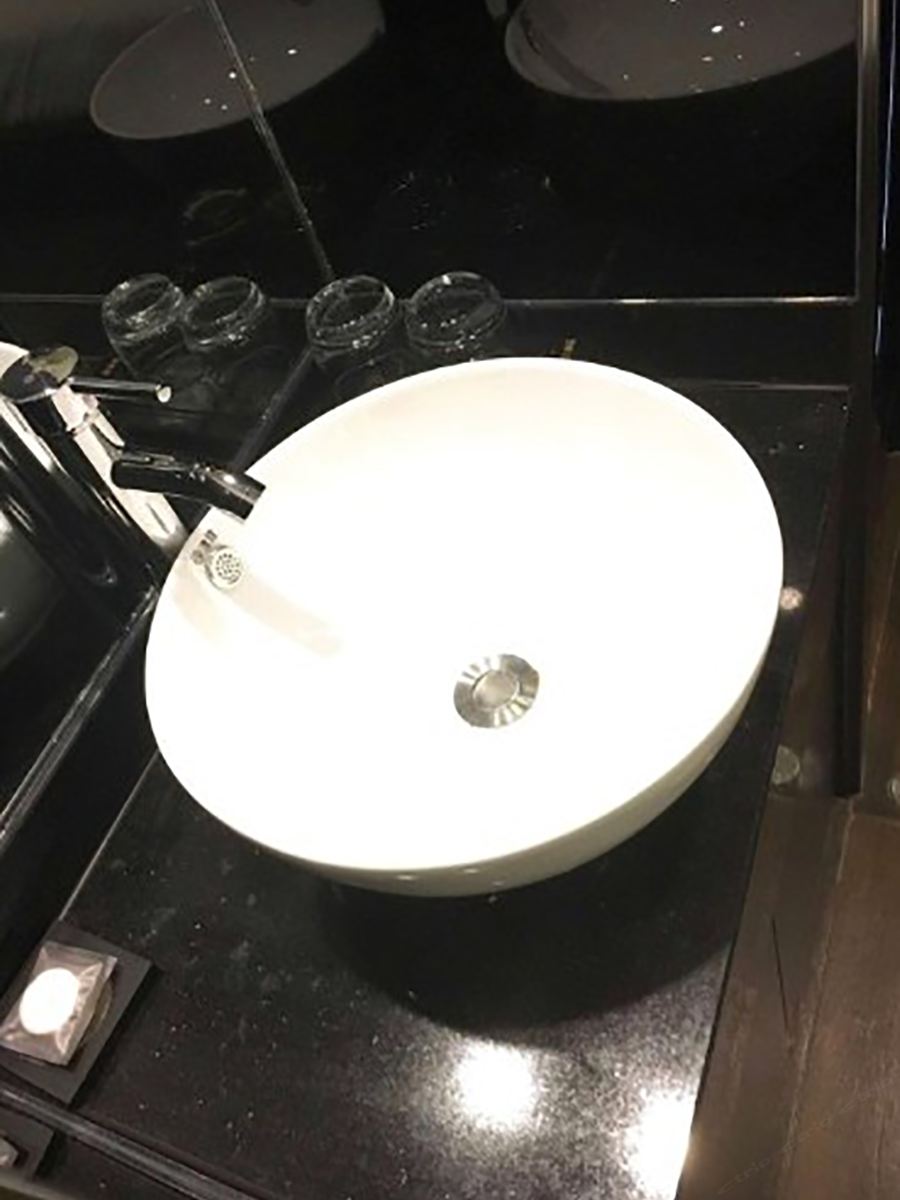 特惠大床房(无窗)