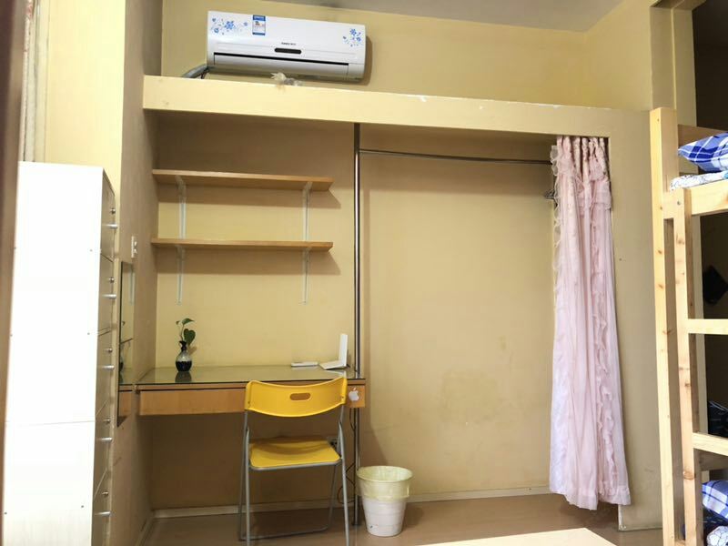 舒适四人间床位房