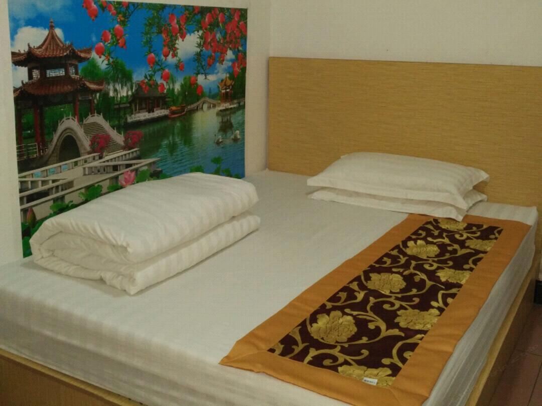 豪华空调大床房