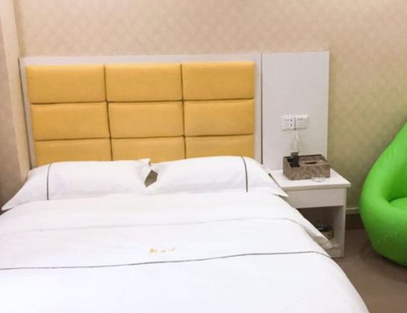 特惠大床房