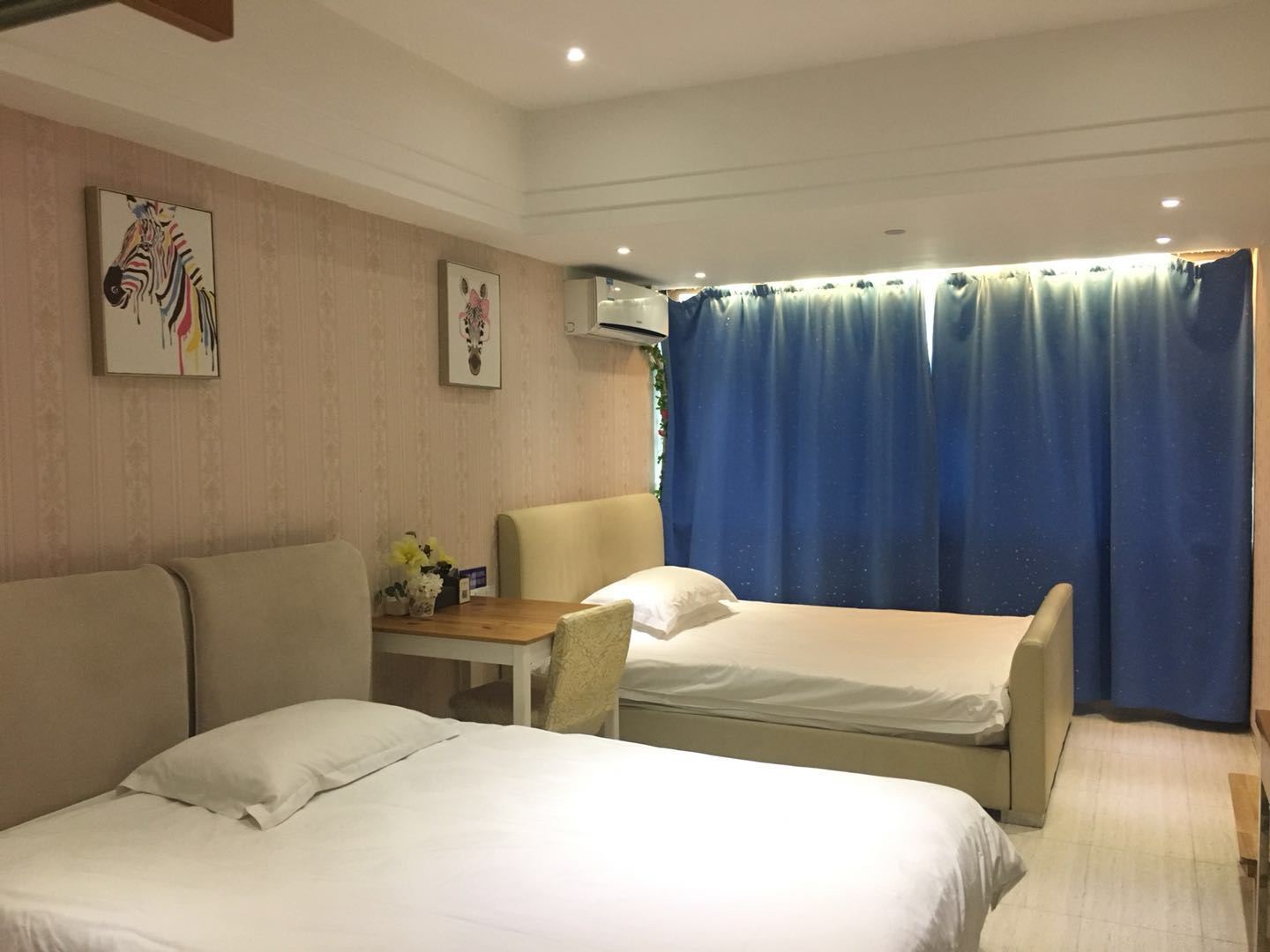温馨子母双床房