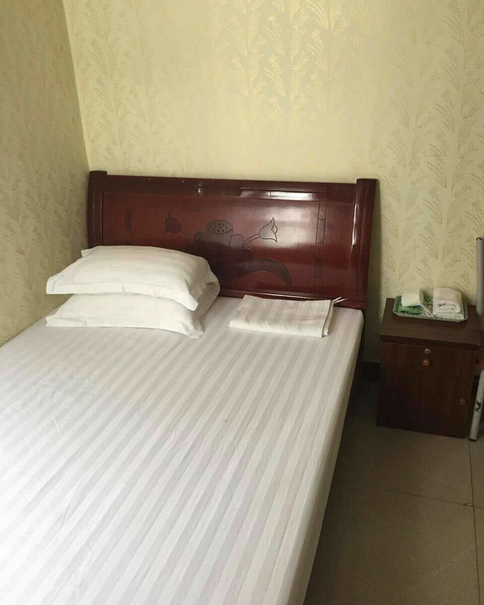 调控标准大床房