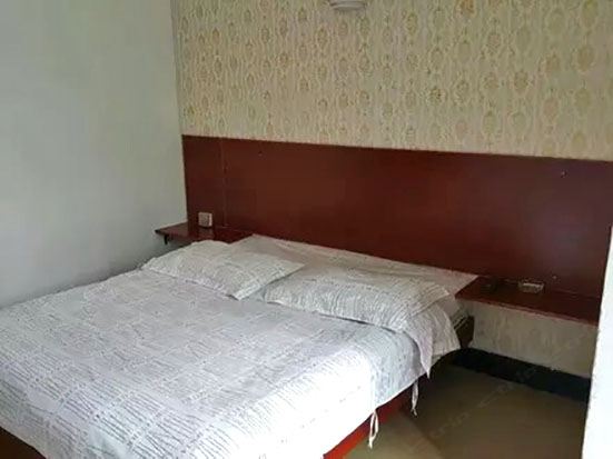 标准大床房