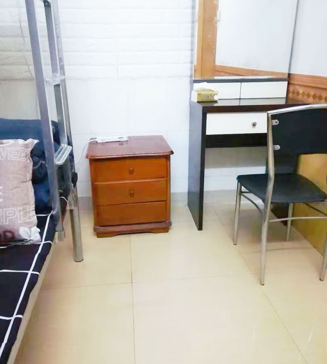 二人间(床位)(公共卫浴)