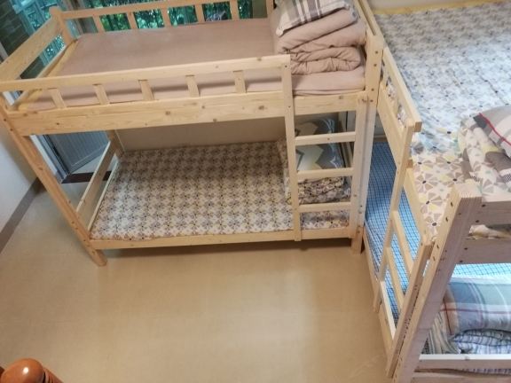 温暖六人间(床位房)(公共卫浴)