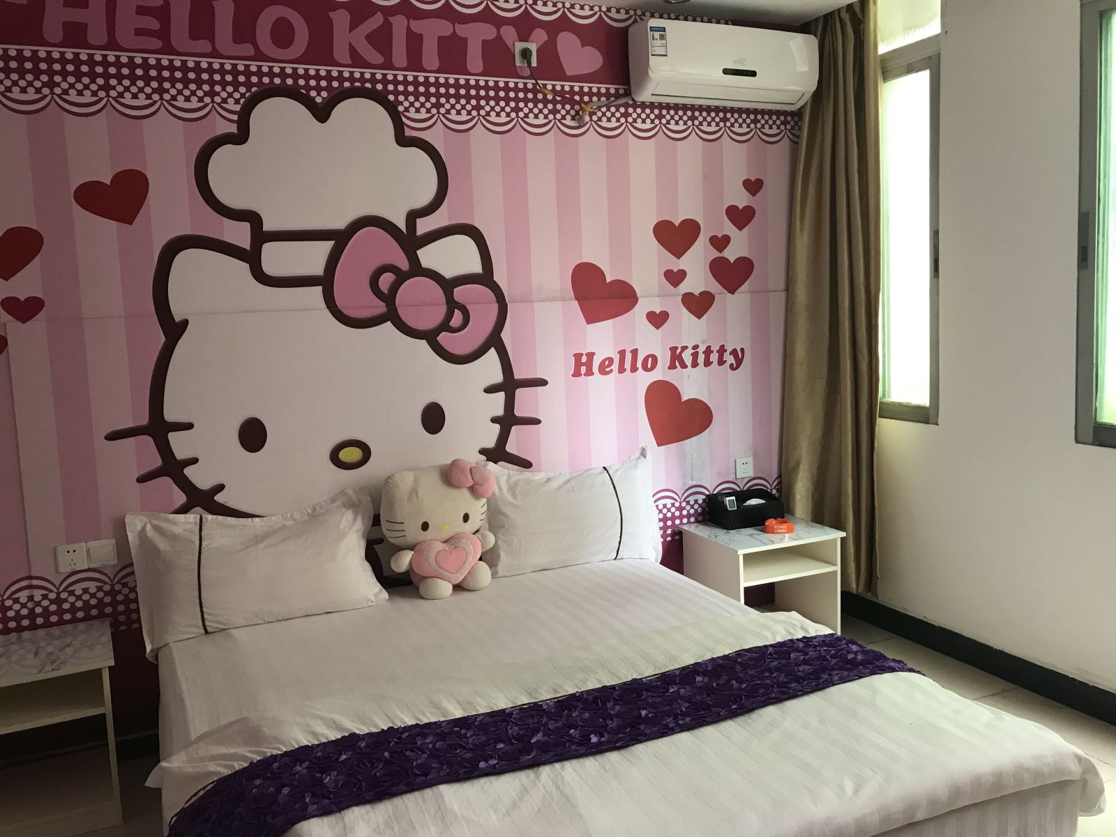 hellokitty大床房