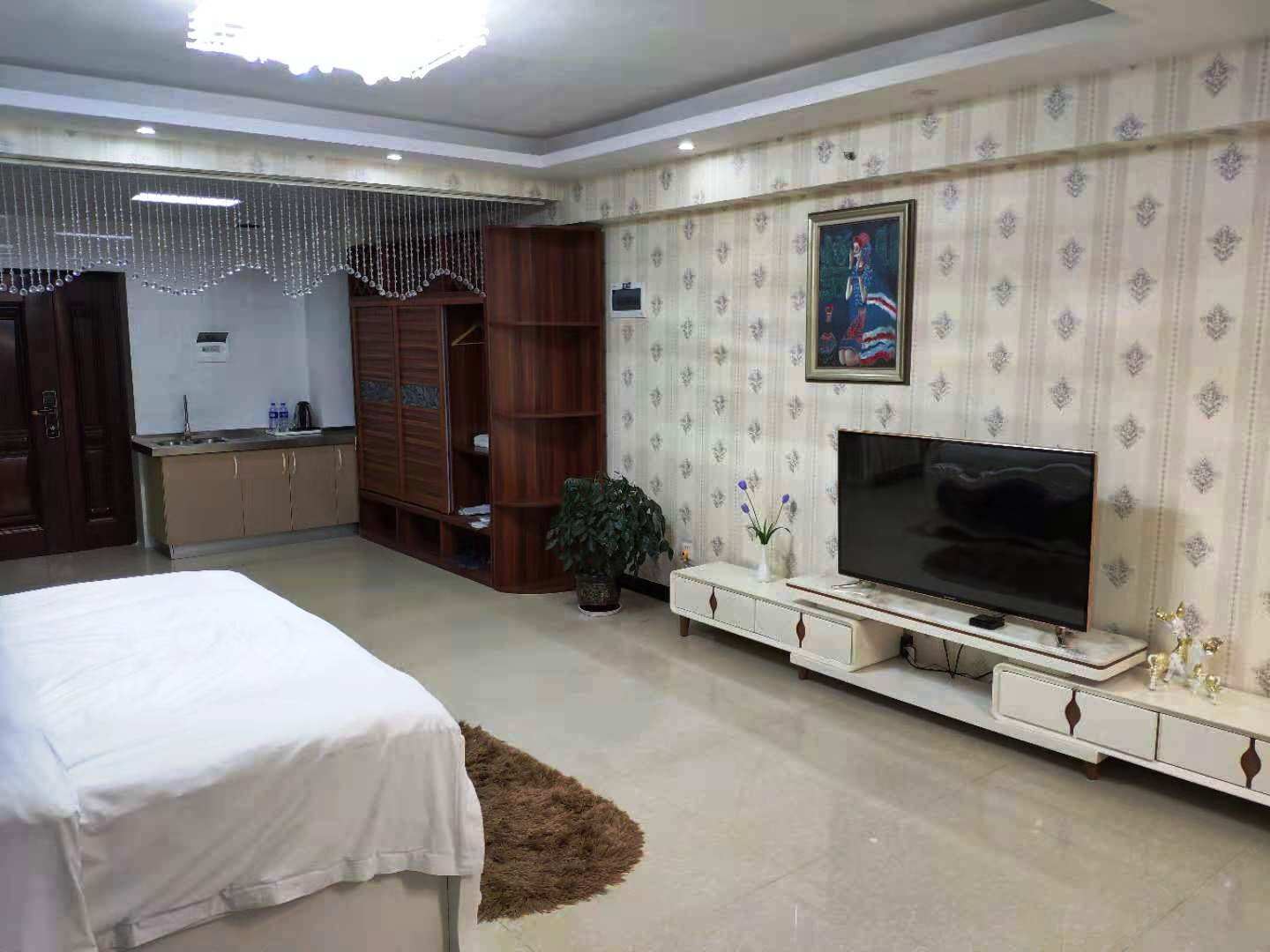 舒适大床房