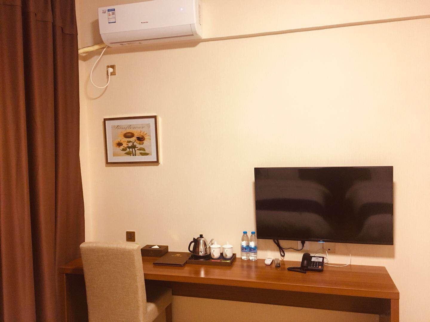 商务大床房