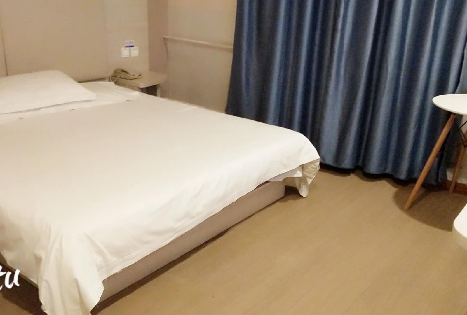 特惠大床房